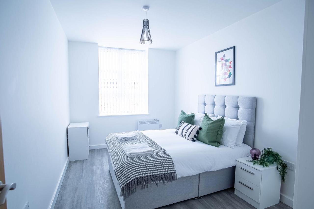 Luxury Apartments Available Next To Train Station - The Wallgate Apartments Wigan - Free Parking Exterior foto