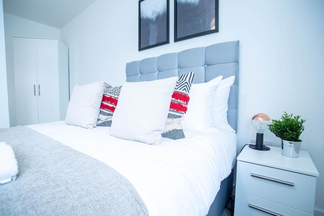 Luxury Apartments Available Next To Train Station - The Wallgate Apartments Wigan - Free Parking Exterior foto