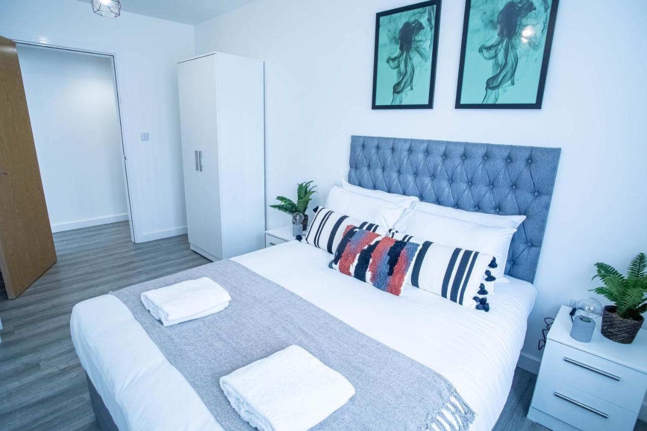 Luxury Apartments Available Next To Train Station - The Wallgate Apartments Wigan - Free Parking Exterior foto