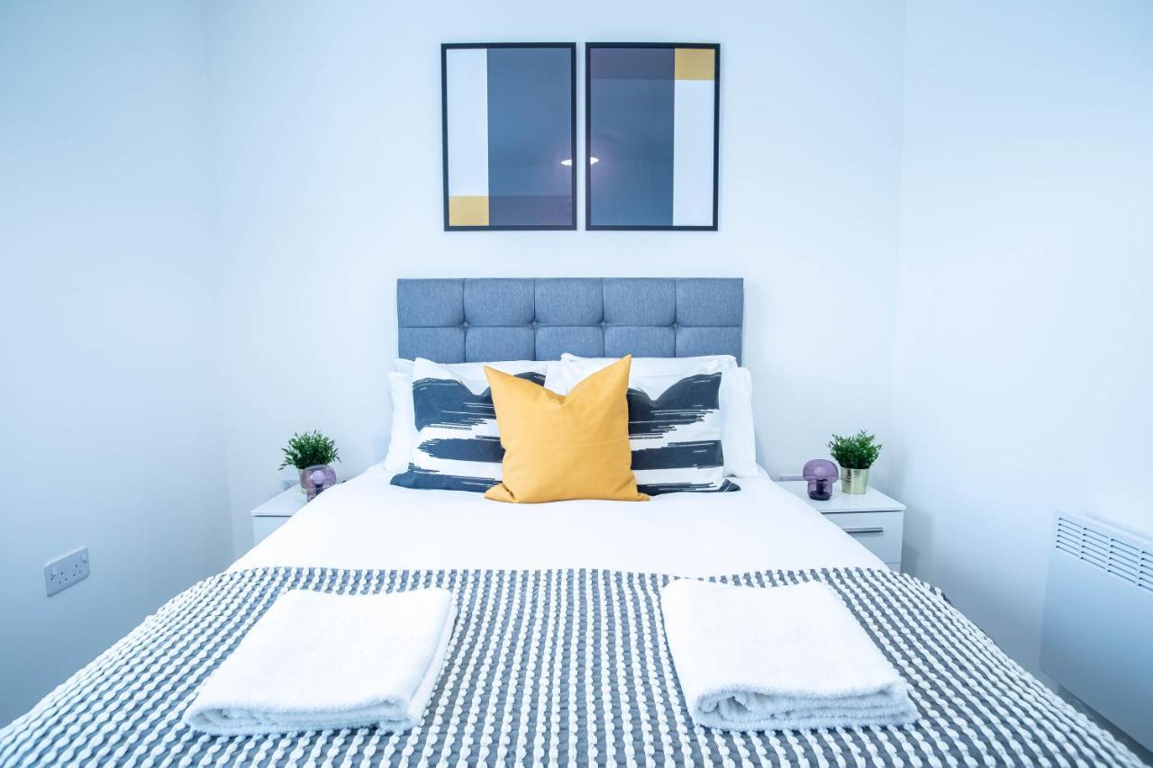 Luxury Apartments Available Next To Train Station - The Wallgate Apartments Wigan - Free Parking Exterior foto