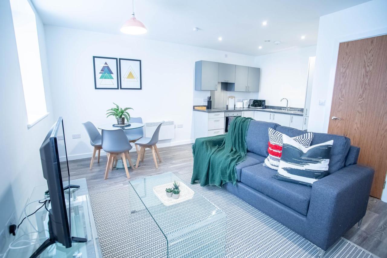 Luxury Apartments Available Next To Train Station - The Wallgate Apartments Wigan - Free Parking Exterior foto