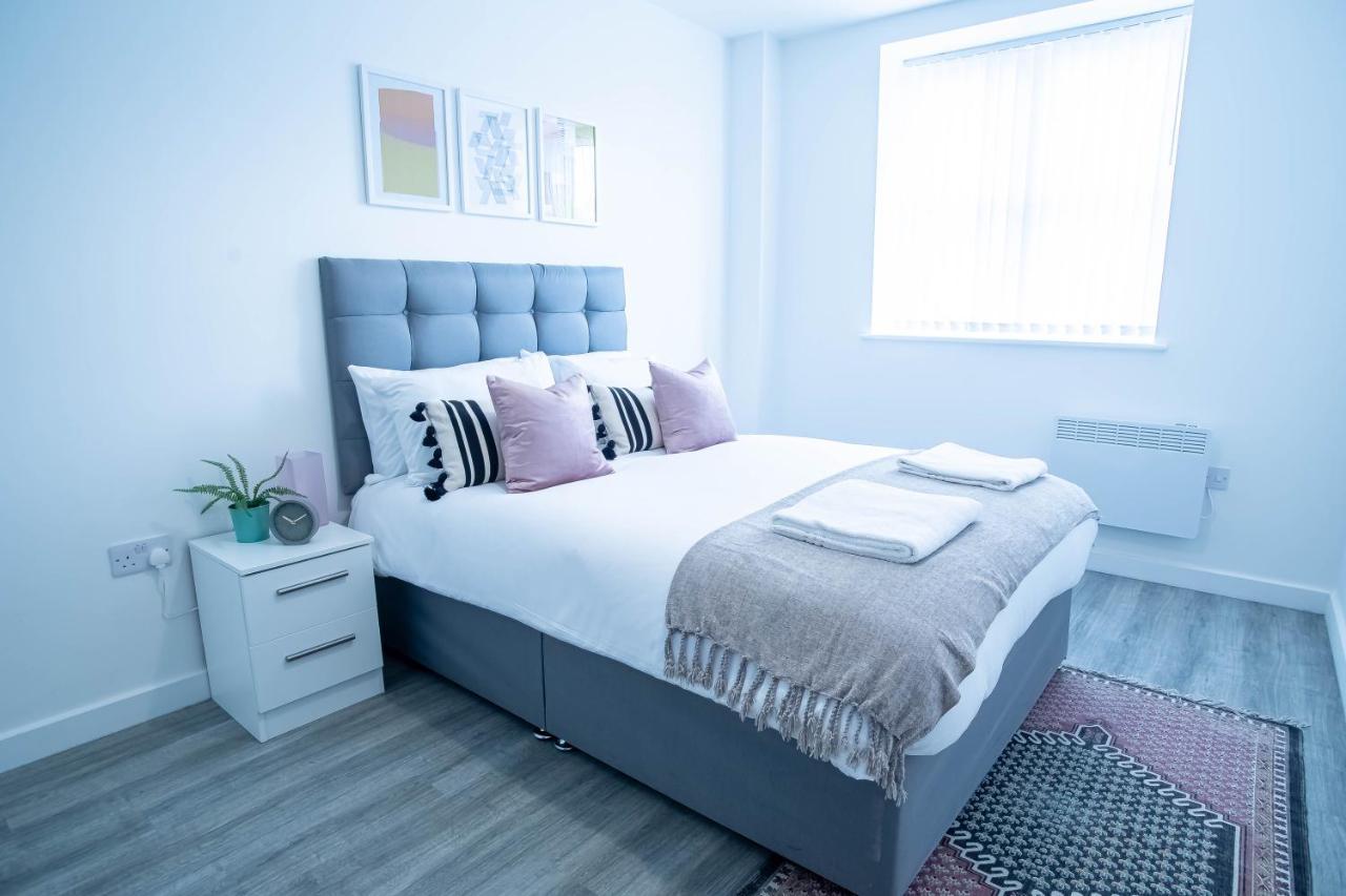 Luxury Apartments Available Next To Train Station - The Wallgate Apartments Wigan - Free Parking Exterior foto