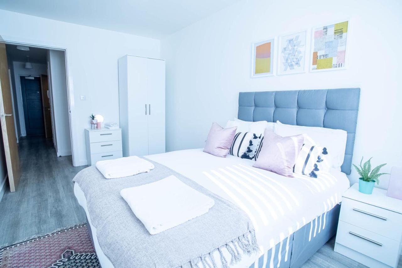 Luxury Apartments Available Next To Train Station - The Wallgate Apartments Wigan - Free Parking Exterior foto