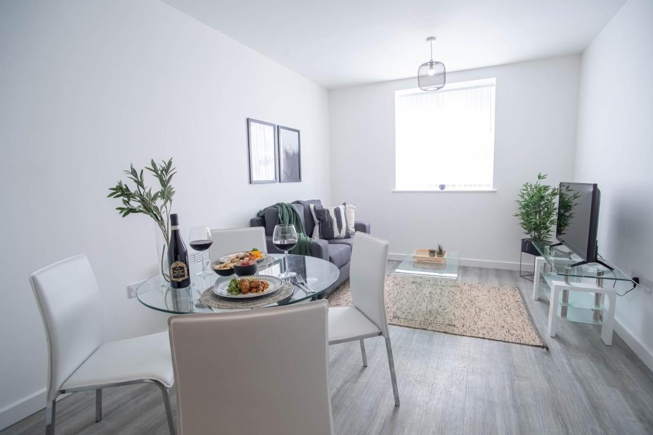 Luxury Apartments Available Next To Train Station - The Wallgate Apartments Wigan - Free Parking Exterior foto